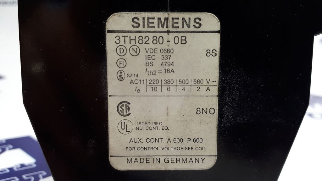 Siemens NP991935 / 3TH82 80-0B Contactor