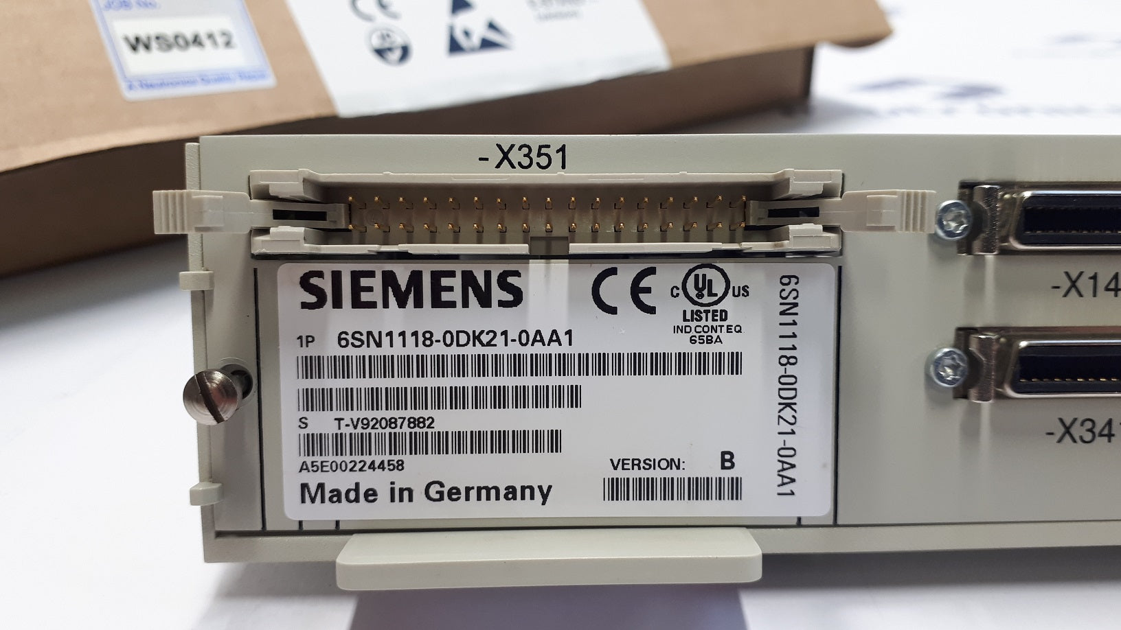 Siemens 6SN1118-0DK21-0AA1 Siemens Simodrive 611 Axis Module