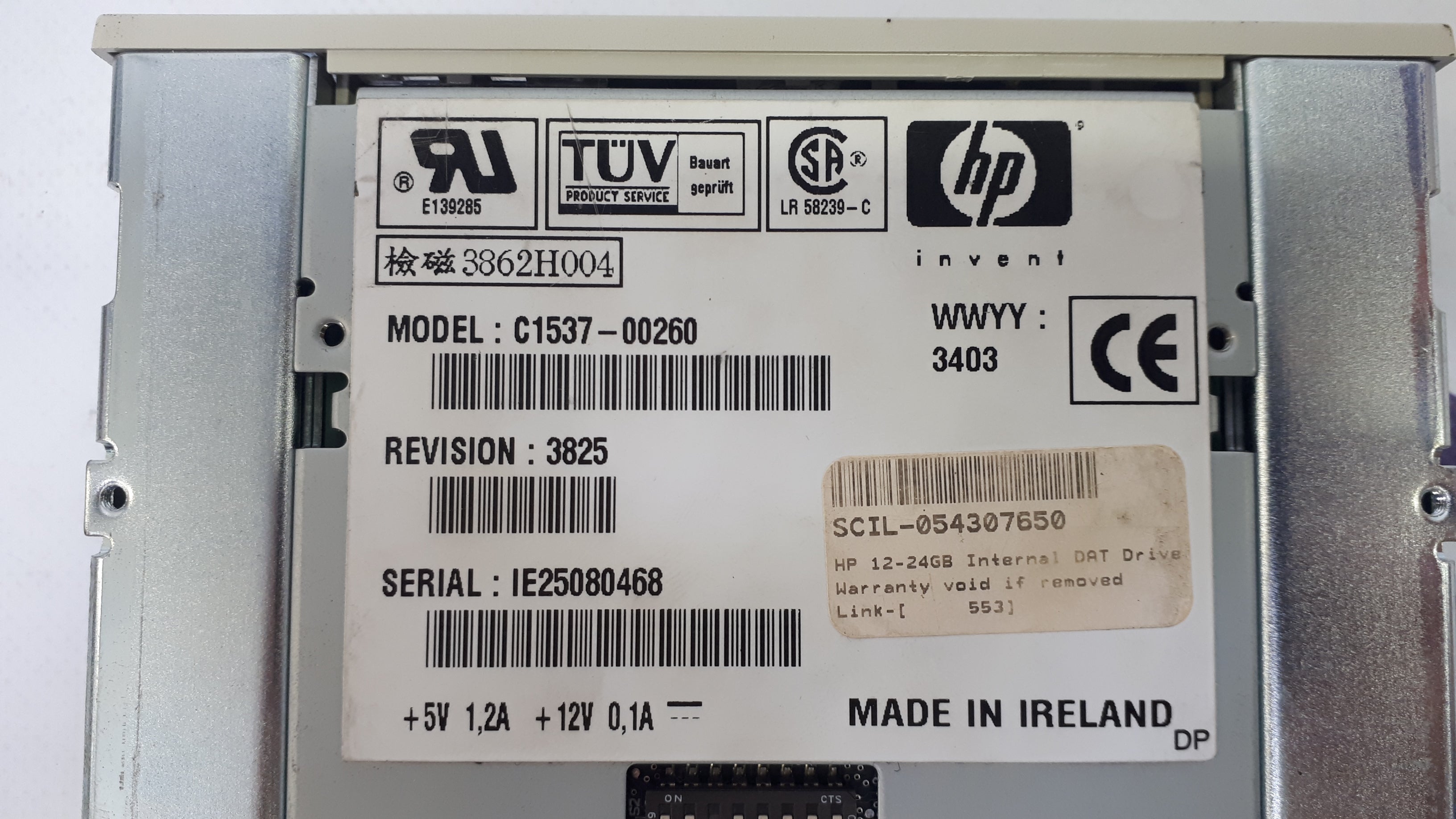 HP C1537-00260 Internal DAT Drive