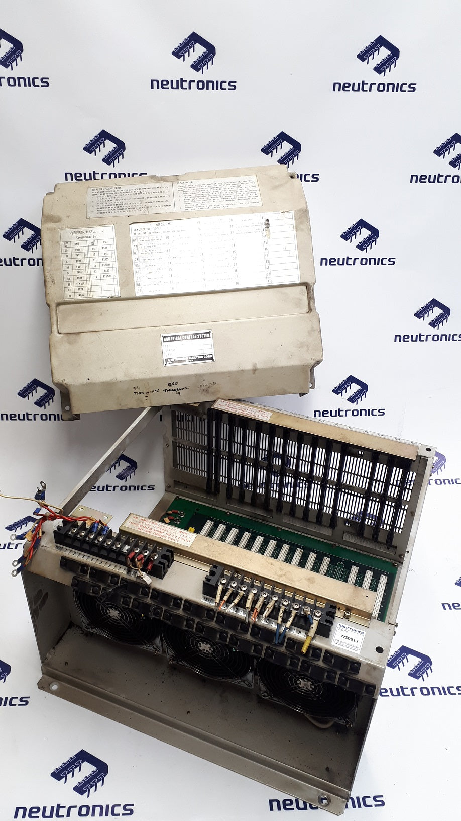 Mitsubishi Meldas M2 M23218702 / UF01A Numerical Control System Rack