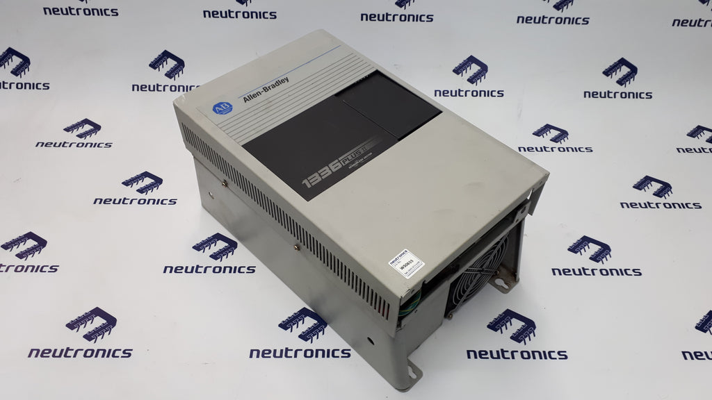 Allen-Bradley 1336F-B030-AE-EN 1336 Plus II 22kW 30HP 460VAC Drive