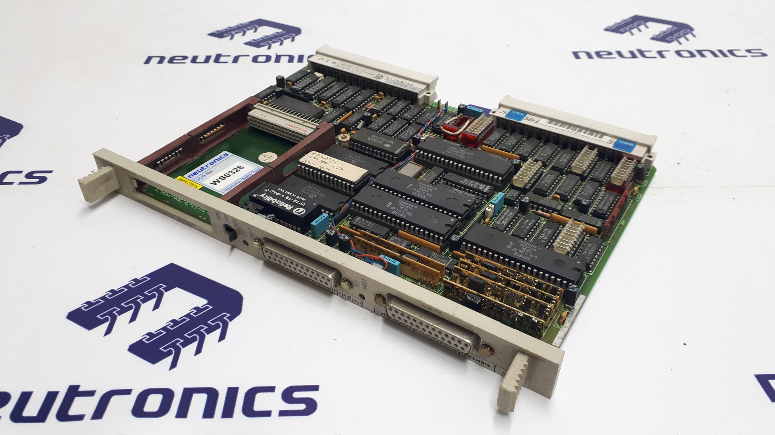 Siemens 6ES5525-3UA11 Simatic S5 CP525 Communications Processor