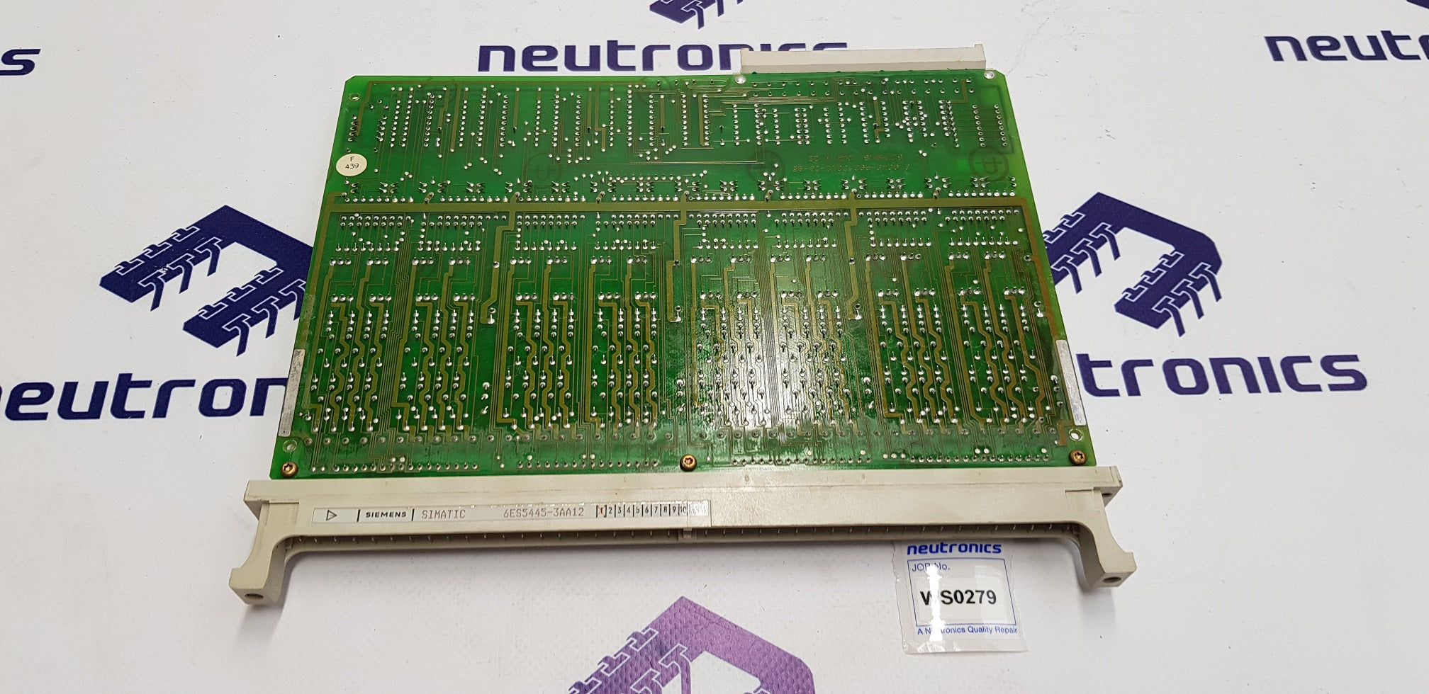 Siemens 6ES5 445-3AA12 O/P Module