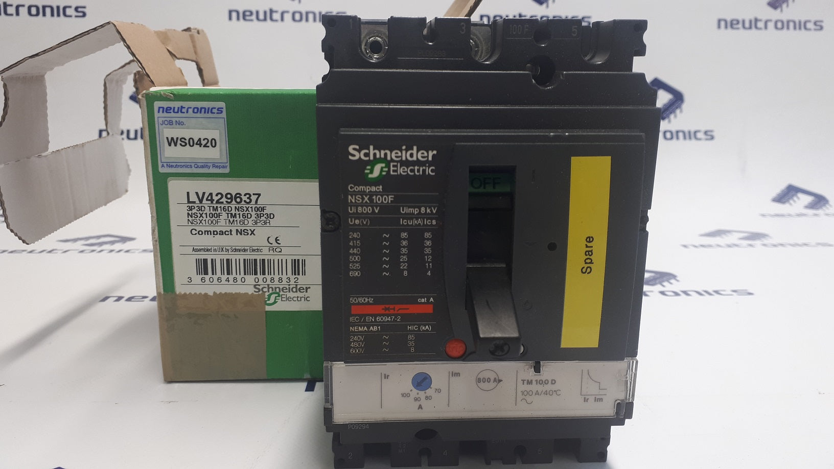 Schneider Electric LV429637 Circuit Breaker Compact