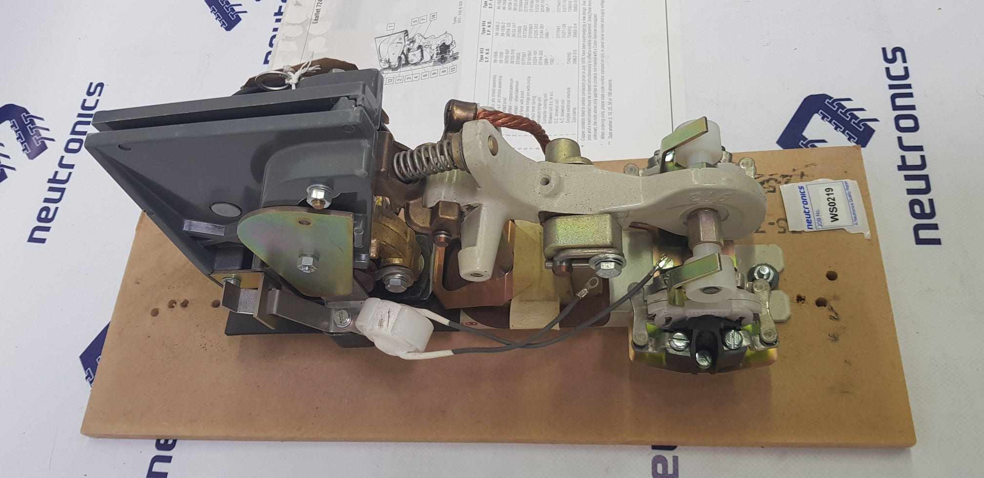 Cutler and Hammer 72401H354 Contactor
